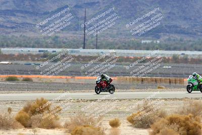 media/Jan-16-2022-CVMA (Sun) [[7f3d92989d]]/Race 9 Ultra Lightweight Shootout/